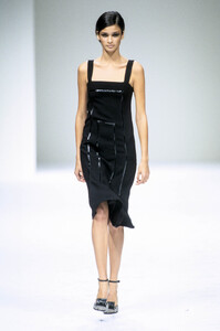 664737911_MaxMara2000WomenRTW66.thumb.jpg.cd5f3d1c352243d1b3e3f78f5bfc78d5.jpg