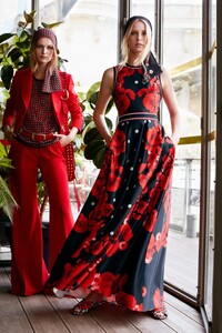 Sara van der Hoek and Abby Champion1.jpg