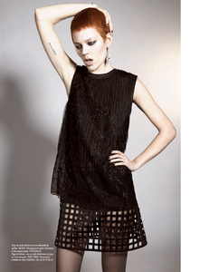 Androgyne_Luchford_Vogue_Paris_May_2015_11.thumb.png.2f07cc31dbf109603b0614181662d470.png