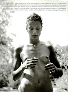 Borthwick_Vogue_Italia_August_1997_08.thumb.png.56f32116e370ef183cdbf6b629268925.png