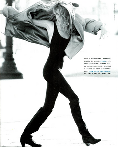 Demarchelier_Vogue_Italia_May_1990_03.thumb.png.5eeb1b682135e1b7c4d2cc6ed3af6672.png