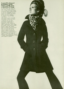 Firenze_Bailey_Vogue_Italia_July_August_1969_02.thumb.png.b4ca1b01c70af8835a372fb65ca2460a.png