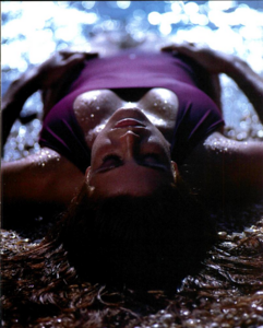 Glaviano_Vogue_Italia_May_1990_10.thumb.png.7dacea83853387a772766a08ccccf017.png