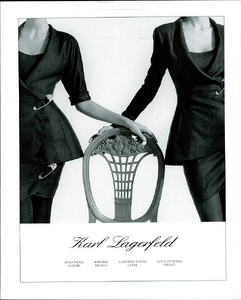 Karl_Lagerfeld_Spring_Summer_1990_02.thumb.png.361ee4ec0e68f76fdc70b2667e0fc722.png