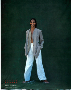 Lino_Kirk_Vogue_Italia_April_1990_14.thumb.png.931fdd7d98ae967b4588d1196a96052c.png