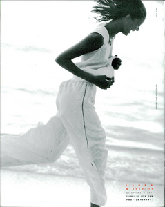 Lino_Kirk_Vogue_Italia_April_1990_27.thumb.png.f2e23f2daab26646d46f603ad22e1852.png