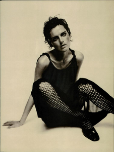 Roversi_Vogue_Italia_July_1996_06.thumb.png.064dbd258f714527ae0f79e4aef9a612.png
