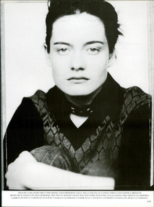 Roversi_Vogue_Italia_October_1996_04.thumb.png.bb807383e4e7bdabafc114557cdcae59.png