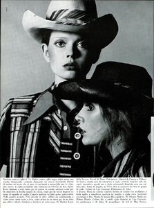 Sorprese_Vogue_Italia_January_1971_18.thumb.png.ccd5deea82cc650f62ac182f53dd9ccb.png