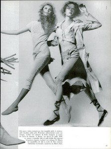 Sorprese_Vogue_Italia_January_1971_35.thumb.png.fd63784711d9e7b26fe4eba88b0196e2.png