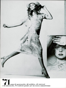 Sorprese_Vogue_Italia_January_1971_36.thumb.png.f693ac4b724df9325b531fc72a1a3b34.png