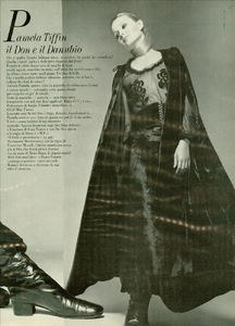 Turillazzi_Vogue_Italia_February_1971_04.thumb.png.d126c48695a45de3931c28af0b90a17e.png