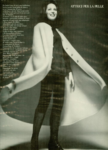 Turillazzi_Vogue_Italia_February_1971_10.thumb.png.10e74b69b047a63ba6a975f24f257299.png