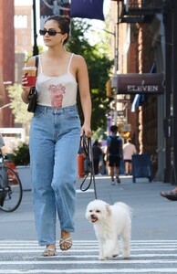 camila-mendes-walking-her-dog-in-nyc-07-03-2022-1.jpg