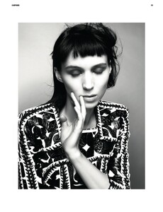 rooney-mara_(5).thumb.jpg.e425e84a5dc673f6876f7effef4873f6.jpg