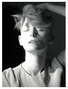 tilda-swinton7.thumb.jpg.df710ec8d3728e4ecf564c7957ac751d.jpg
