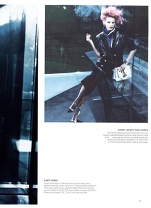 994219933_Mert__Marcus_US_Vogue_July_2012_04.thumb.jpg.8724ea69f27a4a7dc11a4cee85f9f699.jpg