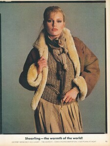 Fall_Avedon_US_Vogue_July_1977_04.thumb.jpg.5ec3f21aab6bfcc15da22c8fe655294d.jpg