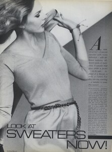 Look_Blanch_US_Vogue_February_1979_02.thumb.jpg.71afafbf29cef4e8c0adab121a30a726.jpg