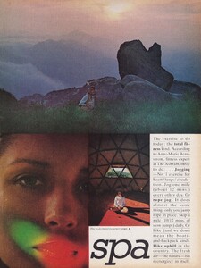 Malinowski_US_Vogue_July_1977_02.thumb.jpg.aef3146c0d319c0000a47fe24d79b77f.jpg