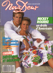 NousDeuxFr20-260587no2081cover.thumb.jpg.51edad4a66facb16b6c859c8aab8fa88.jpg