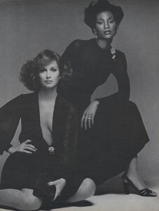 Scavullo_US_Vogue_February_1974_04.thumb.jpg.aca345f015dd72c7347d7f60b2b82b95.jpg