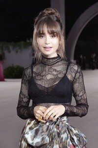 lily-collins-academy-museum-gala-in-los-angeles-10-15-2022-11.jpg