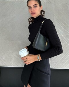 sarasampaio_311834705_833588214489414_9036229254250682868_n.jpg