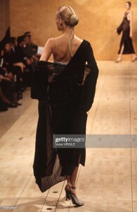 zobova s98hanaeMori-rtw3.jpg