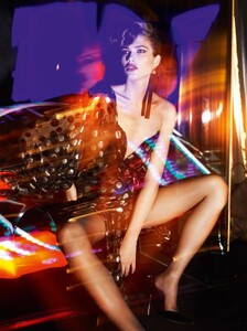 1823602340_Mert__Marcus_Vogue_Paris_March_2017_03.thumb.jpg.c17c8c2ec7467b8201c0fdb2b02c55ec.jpg