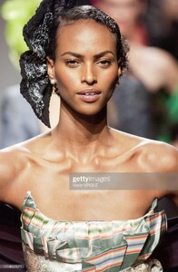 warsame s04carven-1e.jpg