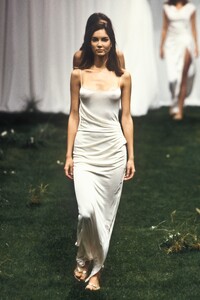 1073910182_EmanuelUngaro1999WomenRTW52.thumb.jpg.0727d95cc4f3a4de4d3d75f882ce0b7c.jpg