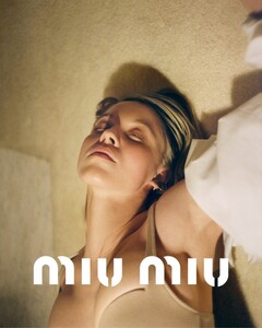 250522_MIU-MIU_WANDER_FANZINE_SOCIAL_LOGO_19.jpg