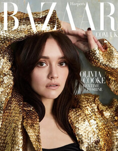 Bazaar UK Winter 2022ns.jpg