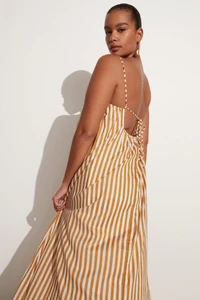 S65-FF2171-CSC-CALETASTRIPE-CAMEL-ILLIASMAXIDRESS-22271-FaithfullTheBrand-0707_1800x.webp
