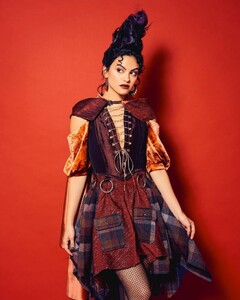 camila-mendes-halloween-photoshoot-october-2022-1.jpg