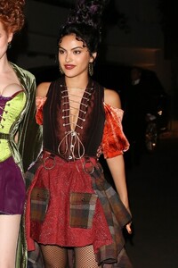 lili-reinhart-camila-mendes-and-madelaine-petsch-hocus-pocus-trio-in-los-angeles-10-29-2022-2.jpg