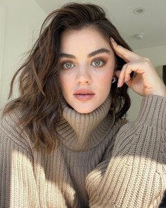 lucy-hale-almay-cosmetics-2022-part-iv-3.jpg