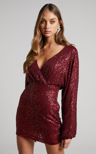 1017753689_4_-_Erine_Long_Sleeve_Sequin_Dress_in_Wine_2528SD21060040042529_6(1).thumb.jpg.f3a494e1de4d9e3ae6ea55ec6b321f8b.jpg