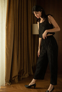 5e52c163-a354-4611-bc4d-50e3fec8aed0_yse-ensemble-homewear-papillon-de-nuit-noir (1).jpg