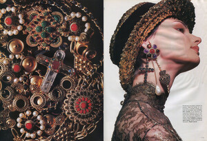 1993-12-Vogue-Spain-AS-4a.jpg