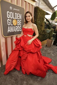 2144801423_GoldenGlobe2023(9).thumb.jpg.bbaf38d768e5dd2138d4dd956586157d.jpg