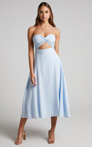 Avie_Twist_Strapless_Cocktail_Dress_in_Blue_2528SD21080052052529.thumb.jpg.7f127190d893b26ea1ab78b18d1e3138.jpg
