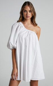 Estella_3_4_Puff_Sleeve_One_Shoulder_Mini_Dress_in_White_3.thumb.jpg.104c57a99bcc2c3b7b9d80e2a335ca31.jpg