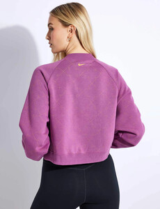 Nike-W-NK-CROPPED-NOVELTY-FLEECE-CREW-SWEATSHIRT-DM7280-507-LIGHT-BORDEAUX-METALLIC-GOLD-0017.jpg