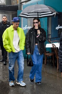 hailey-and-justin-bieber-leaves-sadelle-s-ny-in-new-york-01-23-2023-0.jpg