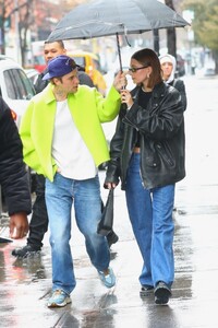hailey-and-justin-bieber-leaves-sadelle-s-ny-in-new-york-01-23-2023-5.jpg