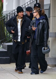 hailey-and-justin-bieber-out-in-new-york-01-25-2023-4.jpg