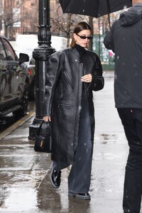 hailey-biebr-arrives-at-electric-lady-studio-in-new-york-01-25-2023-6.jpg