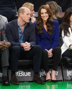 kate-middleton-boston-celtics-vs-miami-heat-game-in-boston-11-30-2022-7.jpg